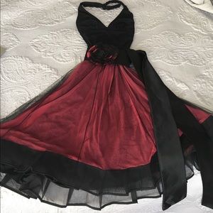 Beautiful Burgundy/Black Dress